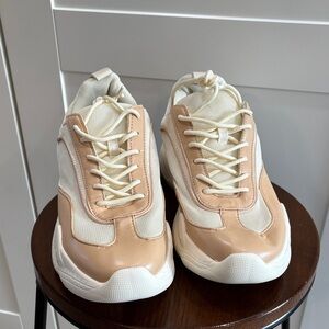 Shoe Dazzle Cream and Tan Sneakers
